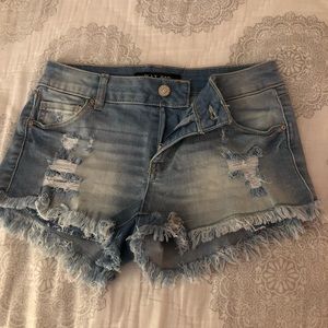 super cute jean shorts